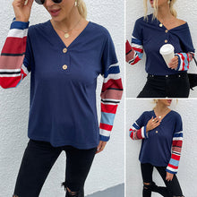 Laden Sie das Bild in den Galerie-Viewer, Damen T-Shirt mit V-Ausschnitt und gestreiften Ärmeln