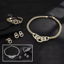 Laden Sie das Bild in den Galerie-Viewer, Luxuriöses Funkelndes Schmuckset