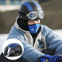 Laden Sie das Bild in den Galerie-Viewer, Motorradhelm mit Schutzbrille