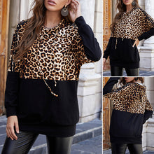 Laden Sie das Bild in den Galerie-Viewer, Sweatshirt mit Leopardenmuster