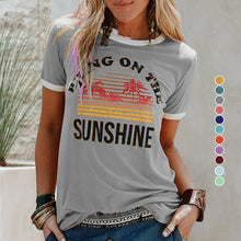 Laden Sie das Bild in den Galerie-Viewer, Sommer-Kokosnuss-T-Shirt