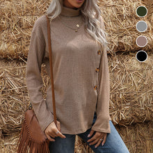 Laden Sie das Bild in den Galerie-Viewer, Strickpullover mit Knopfschlitz