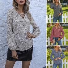 Laden Sie das Bild in den Galerie-Viewer, Lockere Bluse mit Leopardenmuster und V-Ausschnitt