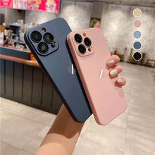 Laden Sie das Bild in den Galerie-Viewer, iPhone Klassische Mattierte Handyhülle