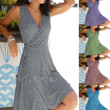 Laden Sie das Bild in den Galerie-Viewer, Fließendes Ärmelloses Sommerkleid