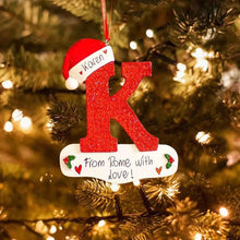 Laden Sie das Bild in den Galerie-Viewer, Weihnachtlicher dekorativer Buchstabenanhänger