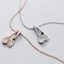 Laden Sie das Bild in den Galerie-Viewer, Kreative Gabel Und Löffel Diamant-Halskette