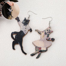 Laden Sie das Bild in den Galerie-Viewer, Kreative Tierohrringe Aus Holz