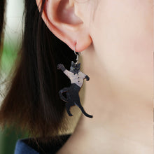 Laden Sie das Bild in den Galerie-Viewer, Kreative Tierohrringe Aus Holz