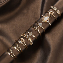 Laden Sie das Bild in den Galerie-Viewer, Krone Stern Mond Knuckle Ring Set(13 Stück)