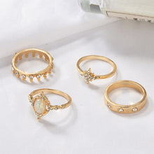 Laden Sie das Bild in den Galerie-Viewer, Krone Stern Mond Knuckle Ring Set(13 Stück)