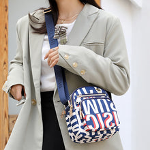 Laden Sie das Bild in den Galerie-Viewer, Lässige Leichte Wasserdichte Nylon-Umhängetasche