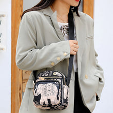 Laden Sie das Bild in den Galerie-Viewer, Lässige Leichte Wasserdichte Nylon-Umhängetasche