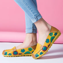 Laden Sie das Bild in den Galerie-Viewer, Lässige flache weiche bedruckte Lederschuhe für Damen