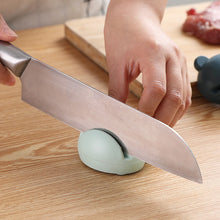 Laden Sie das Bild in den Galerie-Viewer, Mini-Frosch-Schleifstein