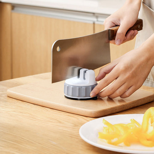 Mini-Saugnapfschärfer Mit Drei Schlitzen