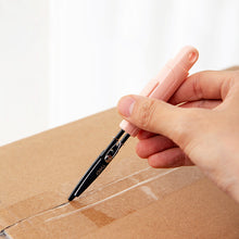 Laden Sie das Bild in den Galerie-Viewer, Mini tragbare faltbare Schere zum Auspacken in Stiftform