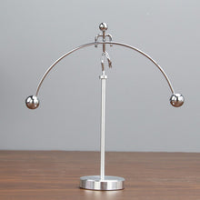 Laden Sie das Bild in den Galerie-Viewer, Moderne Ausgewogene Dekoration Aus Metall