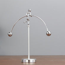 Laden Sie das Bild in den Galerie-Viewer, Moderne Ausgewogene Dekoration Aus Metall