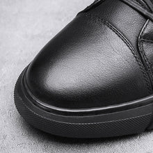Laden Sie das Bild in den Galerie-Viewer, Modische Lässige Schwarze Lederschuhe