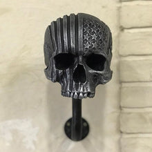Laden Sie das Bild in den Galerie-Viewer, Motorrad Schädel Helmhalter