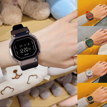 Laden Sie das Bild in den Galerie-Viewer, Multifunktionale Wasserdichte Elektronische Uhr Aus Metall