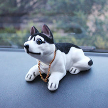Laden Sie das Bild in den Galerie-Viewer, Niedliches Hund-Ornament Für Auto