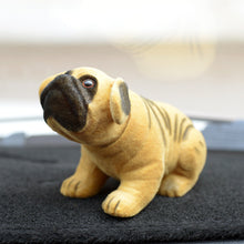 Laden Sie das Bild in den Galerie-Viewer, Niedliches Hund-Ornament Für Auto