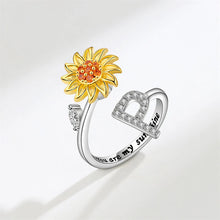 Laden Sie das Bild in den Galerie-Viewer, Tochter/Enkelin verstellbarer Sonnenblumen-Alphabet-Ring