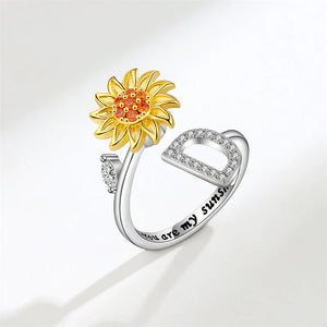 Tochter/Enkelin verstellbarer Sonnenblumen-Alphabet-Ring