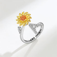 Laden Sie das Bild in den Galerie-Viewer, Tochter/Enkelin verstellbarer Sonnenblumen-Alphabet-Ring