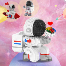 Laden Sie das Bild in den Galerie-Viewer, Pädagogisches Astronaut-Bausteinspielzeug für Kinder