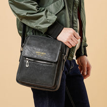 Laden Sie das Bild in den Galerie-Viewer, Retro kleine Umhängetasche aus Leder für Herren