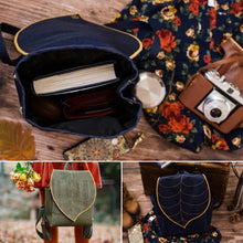 Laden Sie das Bild in den Galerie-Viewer, Rucksack aus Segeltuch mit Blattmuster