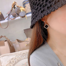 Laden Sie das Bild in den Galerie-Viewer, Schöne Ohrringe mit vierblättrigem Kleeblatt