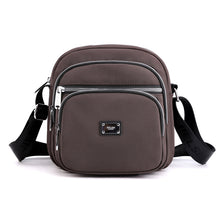 Laden Sie das Bild in den Galerie-Viewer, Einfarbige kleine quadratische Umhängetasche aus Nylon