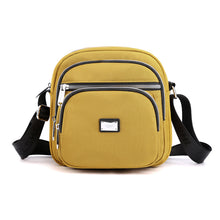 Laden Sie das Bild in den Galerie-Viewer, Einfarbige kleine quadratische Umhängetasche aus Nylon