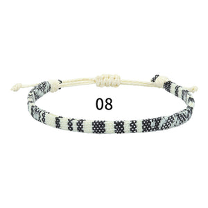 Geflochtenes Regenbogen-Armband