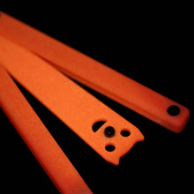 Laden Sie das Bild in den Galerie-Viewer, Schmetterlingsmesser-Spielzeug Aus Kunststoff