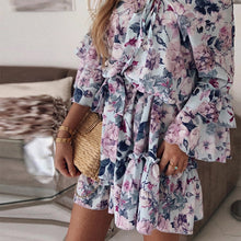Laden Sie das Bild in den Galerie-Viewer, Sommerliches Blumenkleid Aus Chiffon