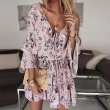 Laden Sie das Bild in den Galerie-Viewer, Sommerliches Blumenkleid Aus Chiffon