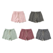 Laden Sie das Bild in den Galerie-Viewer, Sportshorts aus Schneeflockenstrick für Herren