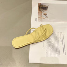 Laden Sie das Bild in den Galerie-Viewer, FeenHausschuhe mit eckiger Zehenpartie