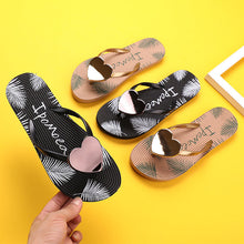 Laden Sie das Bild in den Galerie-Viewer, Stylische Sommer Strandsandalen mit Pfirsichherz für  Damen