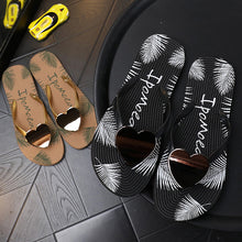 Laden Sie das Bild in den Galerie-Viewer, Stylische Sommer Strandsandalen mit Pfirsichherz für  Damen