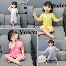 Laden Sie das Bild in den Galerie-Viewer, Süßes Cartoon-Sommer-Nachthemd Für Kinder