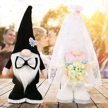 Laden Sie das Bild in den Galerie-Viewer, Süßes Und Niedliche Zwerg-Ornament Für Hochzeit