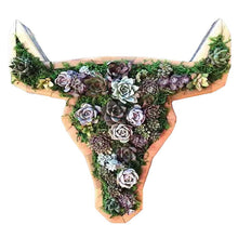 Laden Sie das Bild in den Galerie-Viewer, Tierblumentopf aus Holz