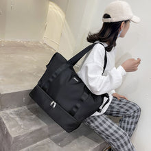 Laden Sie das Bild in den Galerie-Viewer, Tragbare leichte Reisetasche mit großem Fassungsvermögen