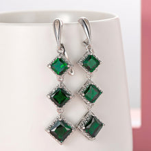 Laden Sie das Bild in den Galerie-Viewer, Übertrieben Lange Zirkonohrringe